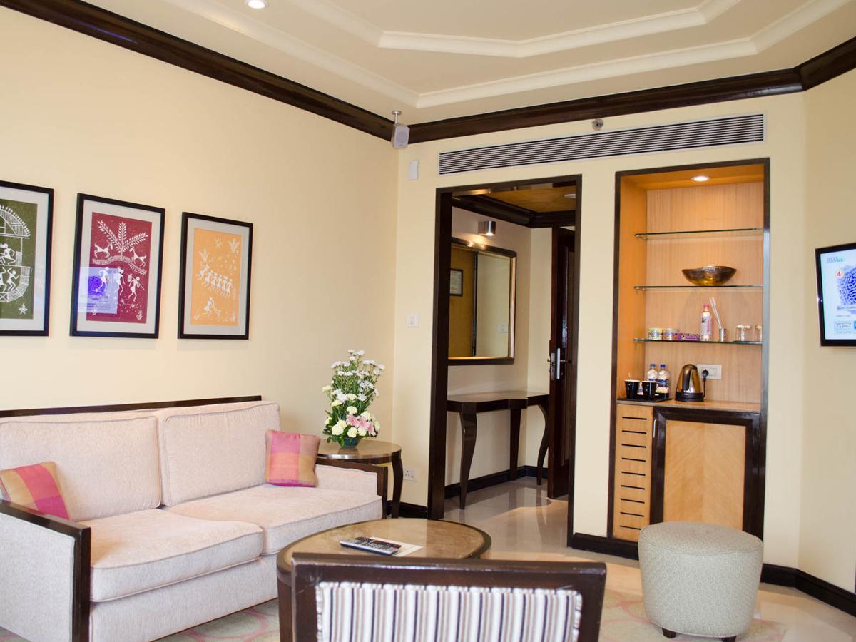 Blue Diamond Pune Ihcl Seleqtions Exterior foto